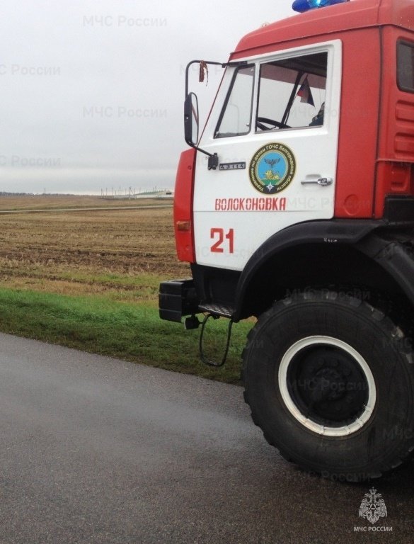 Спасатели МЧС России приняли участие в ликвидации ДТП на  автодороге «Покровка -  Успенка» Волоконовского района
